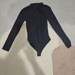 Women's Ribbon Navy Top with Stretch